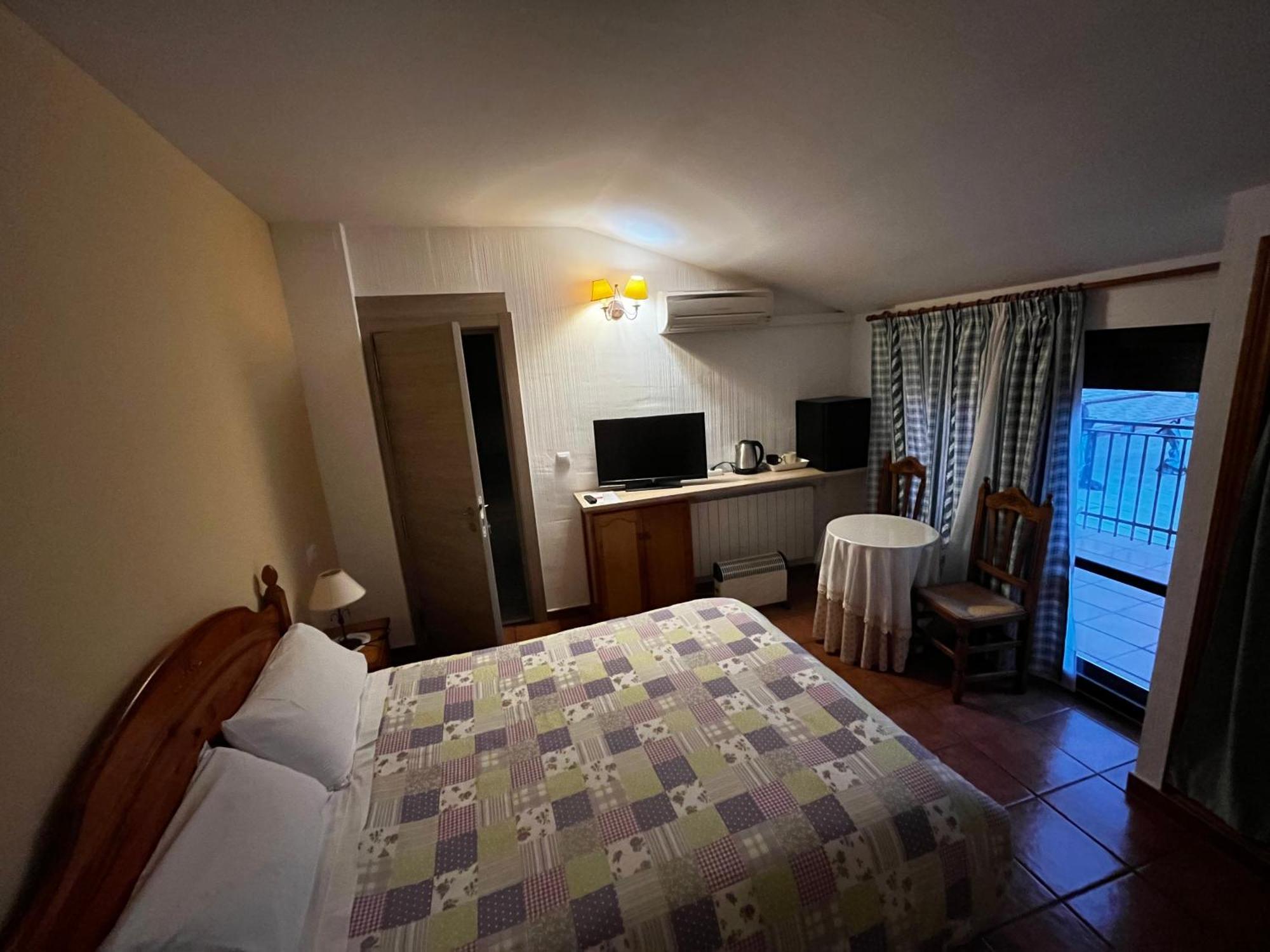 La Antigua Vaqueria Guest House Cuenca  Ngoại thất bức ảnh